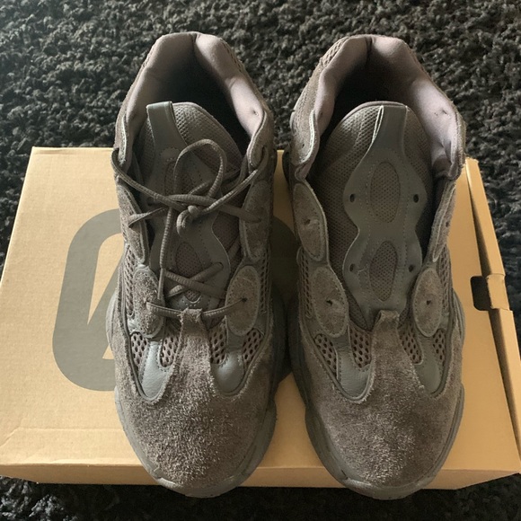 adidas desert rat yeezy 500 blush details and review from